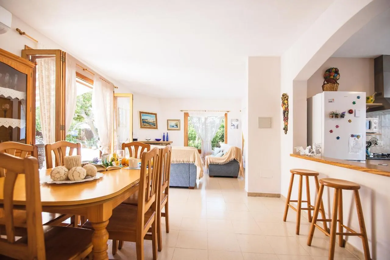 Villa Isabel Santanyi Spain